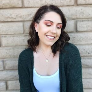 Meet your Posher, Shelby